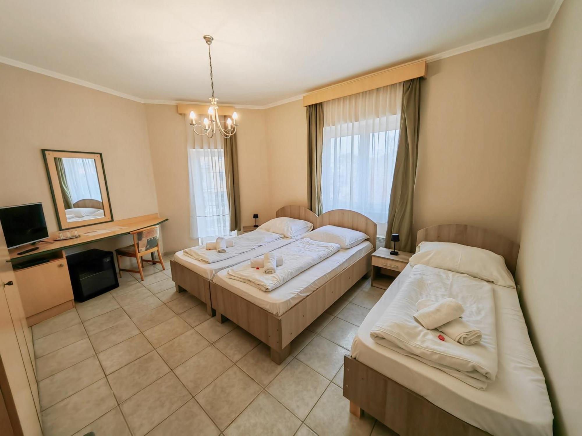 Nora Hotel Hajdúszoboszló 외부 사진